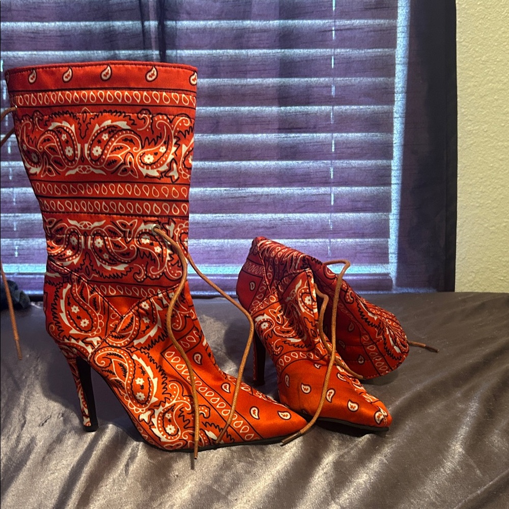 Bandana Red Heel Boots